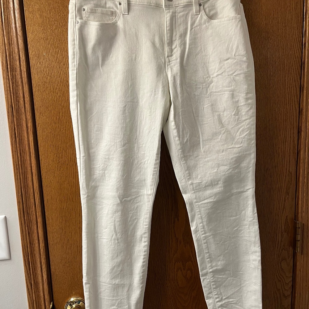 Ann Taylor Super Skinny Jean